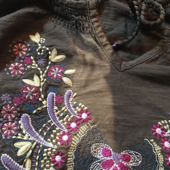 Top - Picture 6 of 6